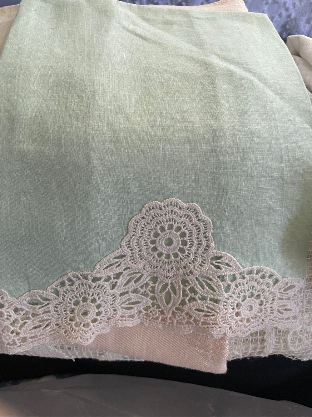 2 VTG Embroidered and lace Vintage Hand towels